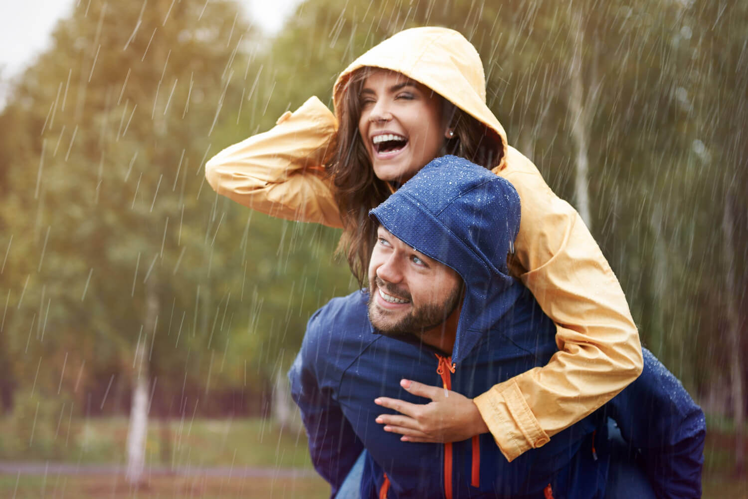 10 Rainy Day Date Ideas for Your Getaway