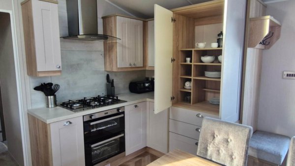 Willerby Vogue holiday home kitchen